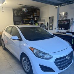 2016 Hyundai Elantra GT
