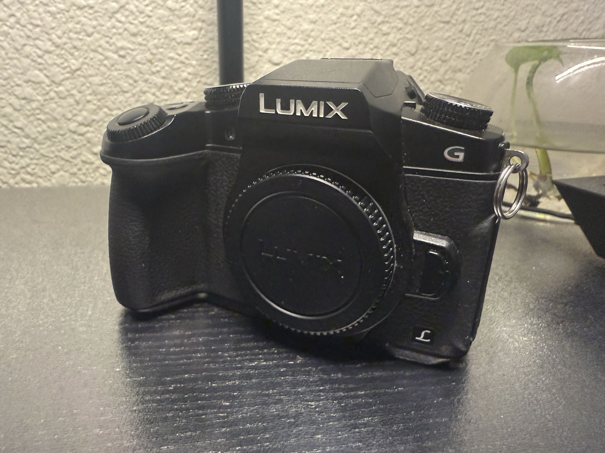 Panasonic LUMIX G85 + Accessories
