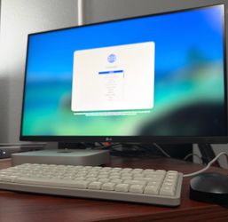 Apple Mac Mini M2 8GB/256GB Workstation w/ 27” 4K Monitor