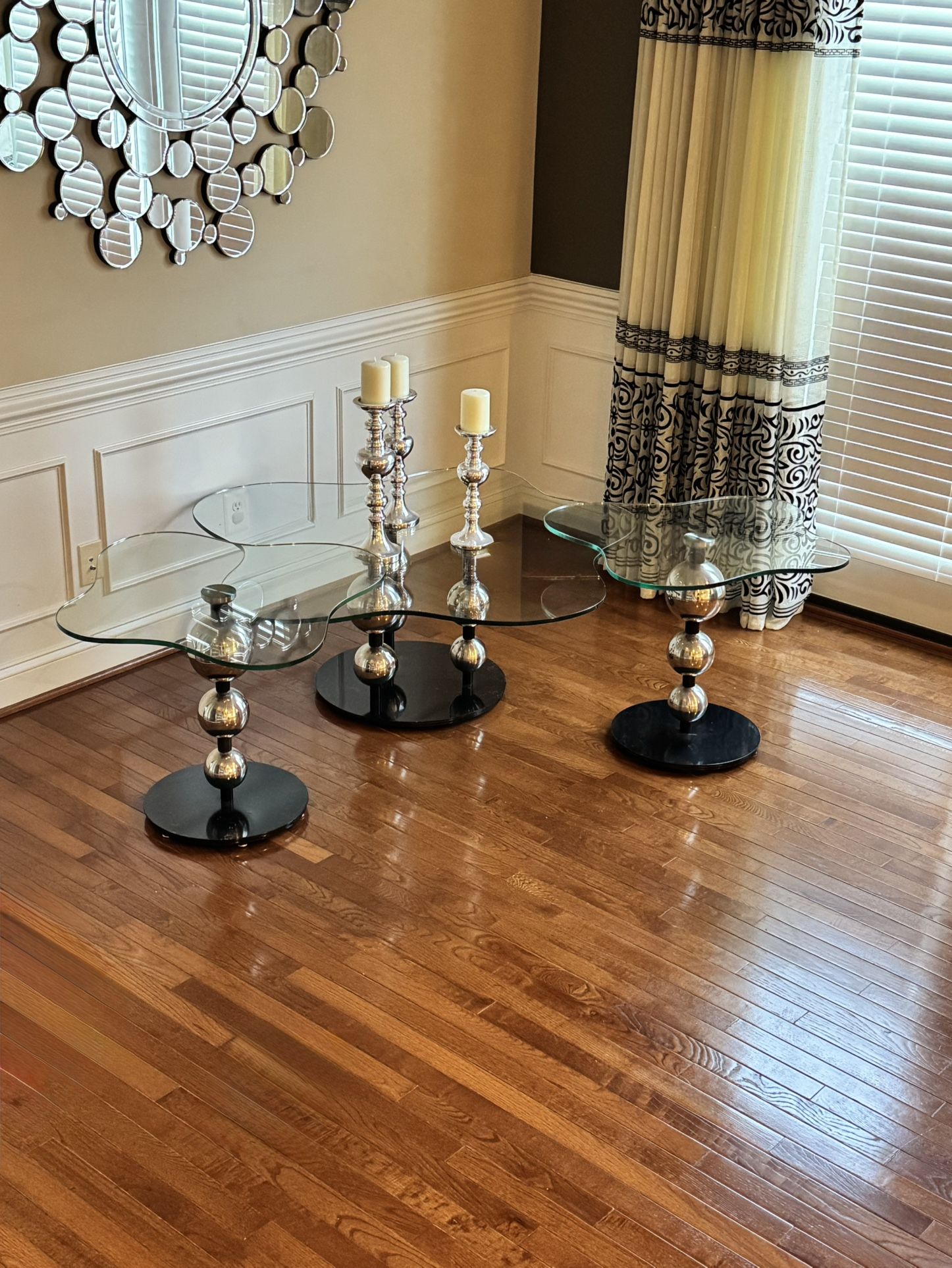 Coffee Table & 2 Sides Table