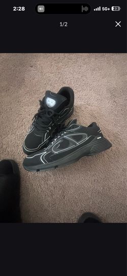 Dior b30
