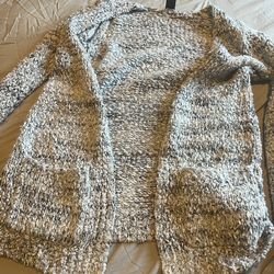 Women’s sweater
