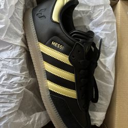 Adidas Samba 5.5y