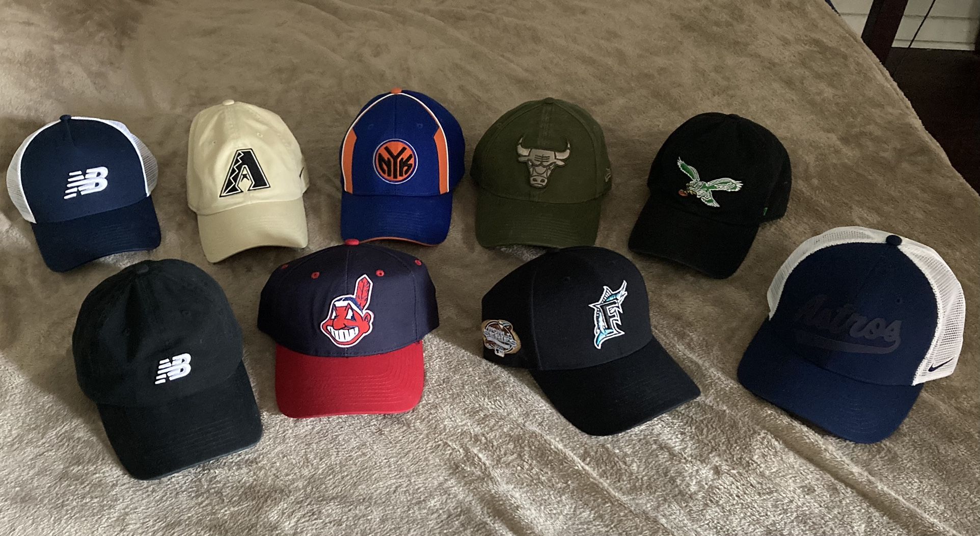 hat lot (mens adjustable) 9 total New york knicks and more