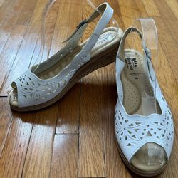 Sprint Step Orella Women’s Leather White Slingback Wedge Sandals, size 9 Made in Italy 