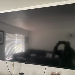 Selling Lg 65 Inch For $450