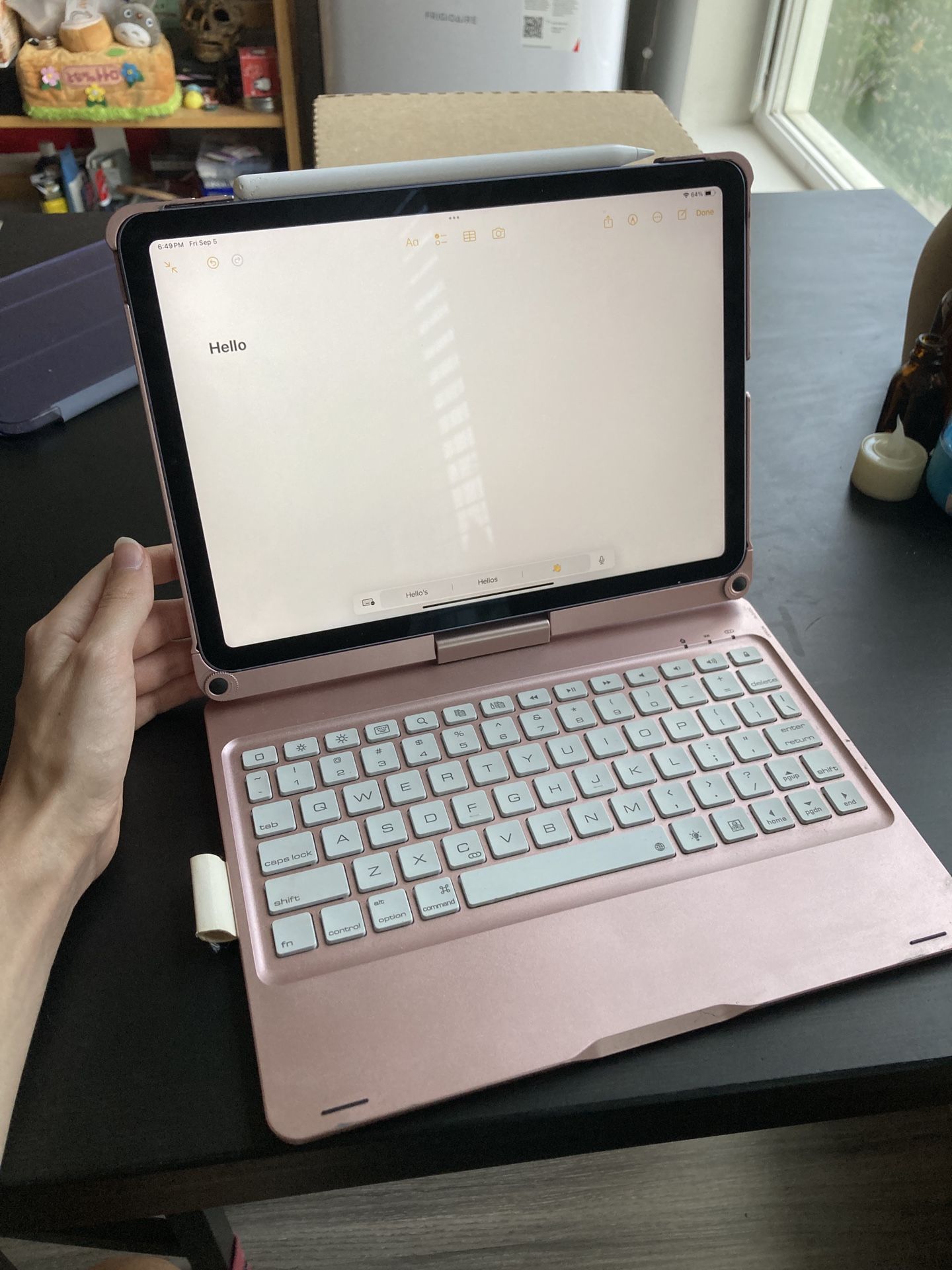 Wireless iPad Air 4/5 Keyboard Case, Pink, 360° Rotation