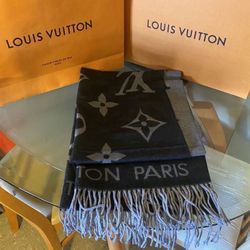 Louis Vuitton Scarf in Nigeria for sale ▷ Prices on