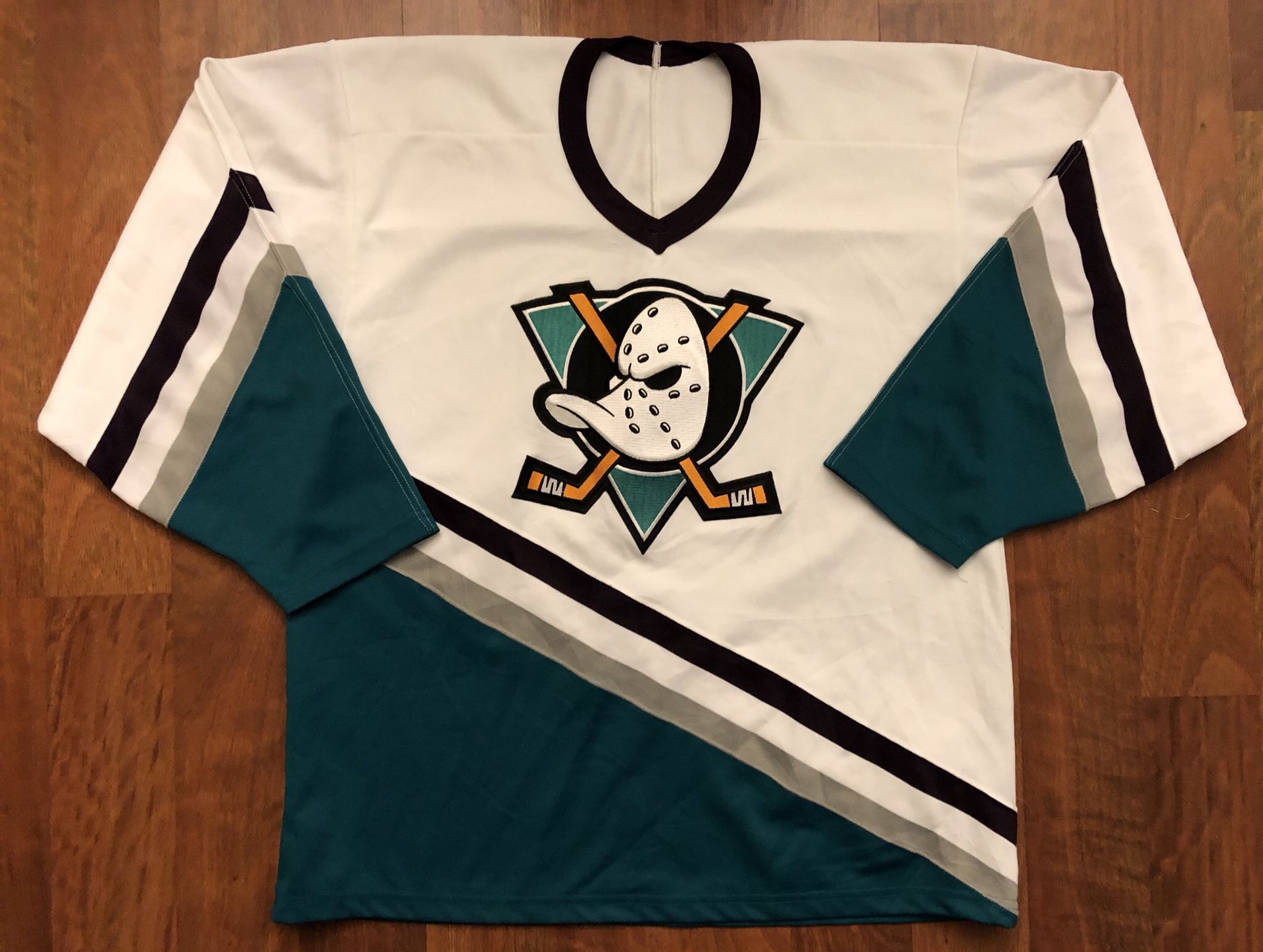 Ccm Anaheim Mighty Ducks Jersey for sale