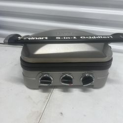 Cuisinart Griddler GR-4N 5-in-1 Full Grill Griddle Half/Half Panini Press Clean. Used in excellent condition and fully functional!