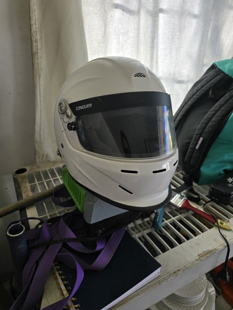 Conqueror Snell Approved Racing Helmet