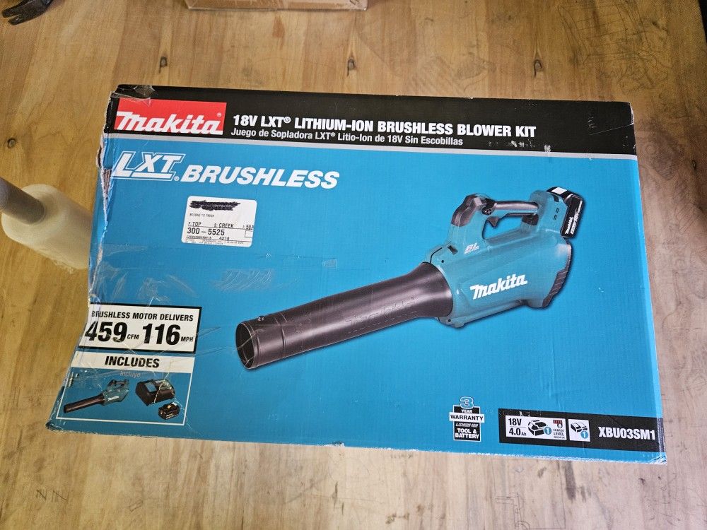 Makita 18v Brushless Blower With Battery And Charger