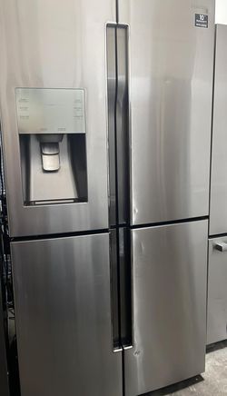 Samsung 4-Door Stainless Steel Refrigerator Fridge
