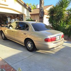 Clean Title.2005 Buick Lesabre 109774 Miles.runs Perfect No Issues .very Smooth Riide  Powert Engone V6 3.5 Engine.   2950 Or Best Offer