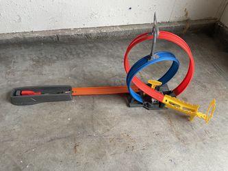 Hotwheels City Track Set