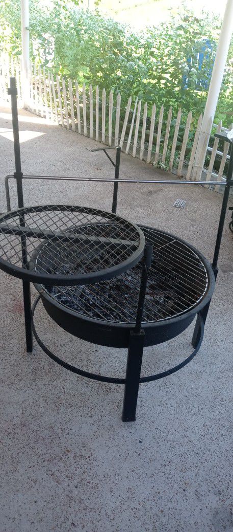 Barbecue Grill For Sale