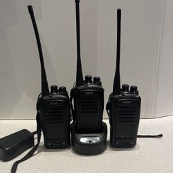 Lot of 3 RCA BR250U UHF 450to470 MHz  Two way radios