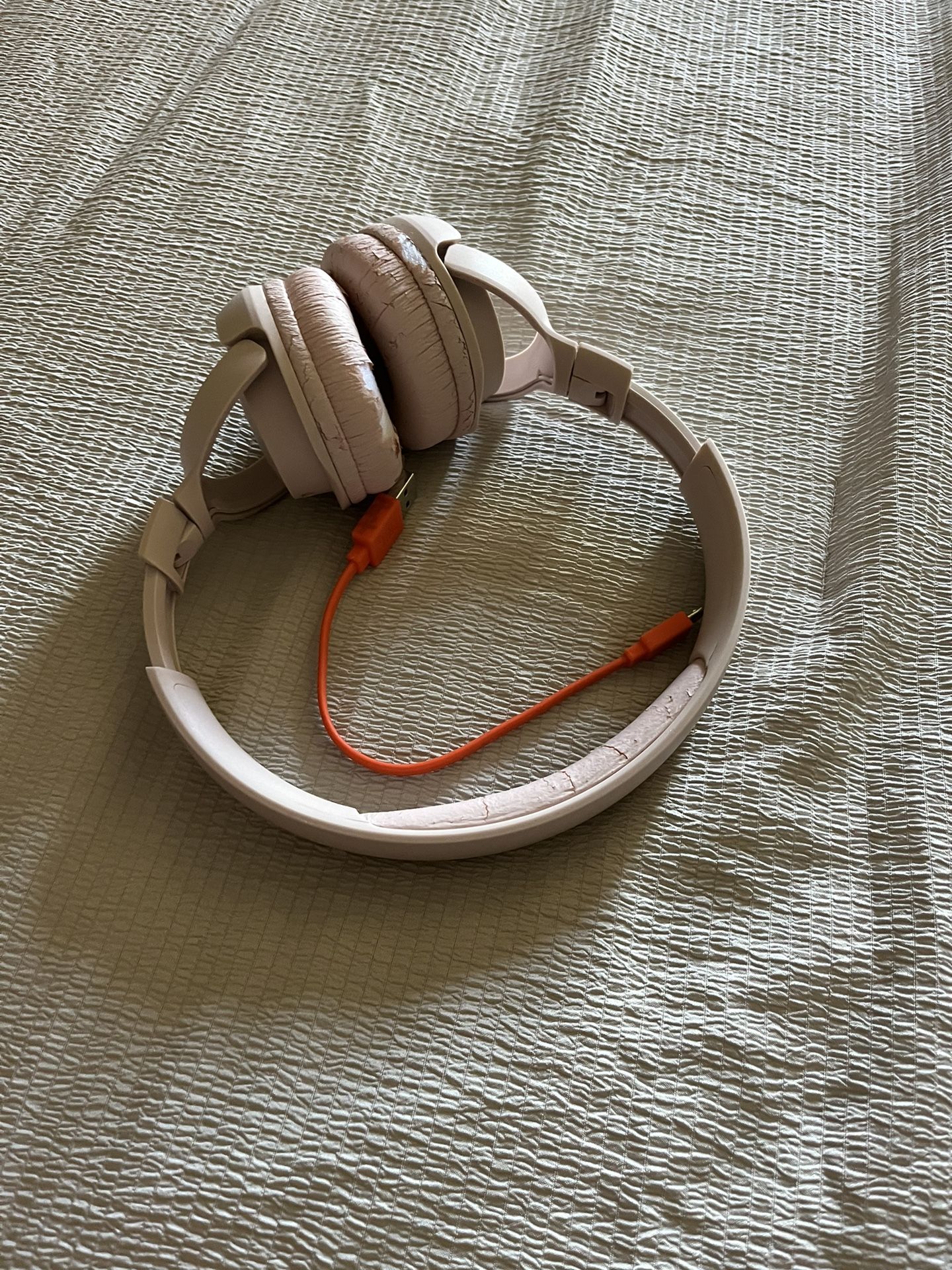JBL HEADPHONES READ ๐