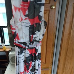 Gorgeous Calvin Klein Long Dress NEW Size 4 Comfortable Elastic Waist 