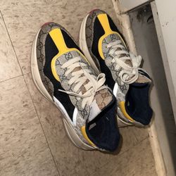 Gucci Shoes 