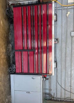 Snapon tool box