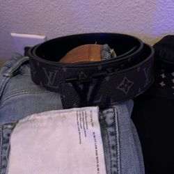 Louis Vuiton belt