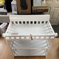 Delta Changing Table 