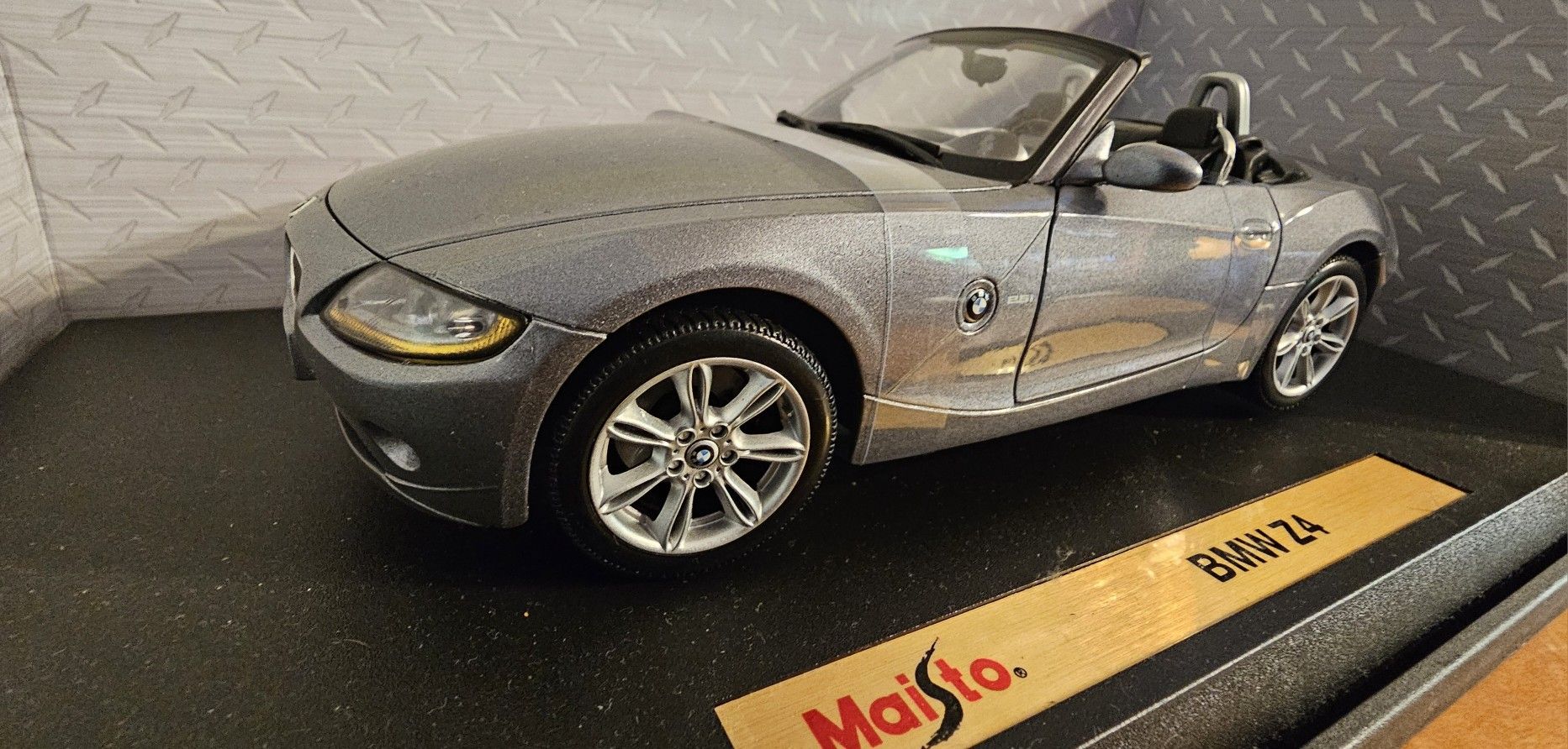 1998 Maisto Diecast Metal Collection Special Edition BMW Z4