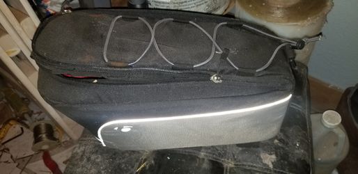 Rear bike saddle bag