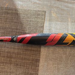 Louisville Slugger LXT Fastpitch Softball Bat