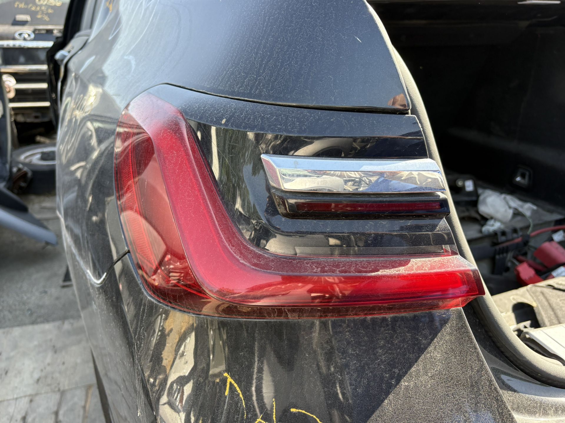 Parting Out 2020 BMW 740i Both Taillights On body