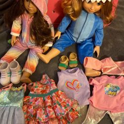 American Dolls And Clothes 