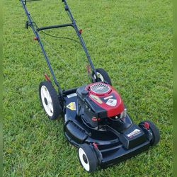 Craftsman Self Propelled Lawn Mower $240 Firm