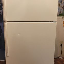 Whirlpool Refrigerator 