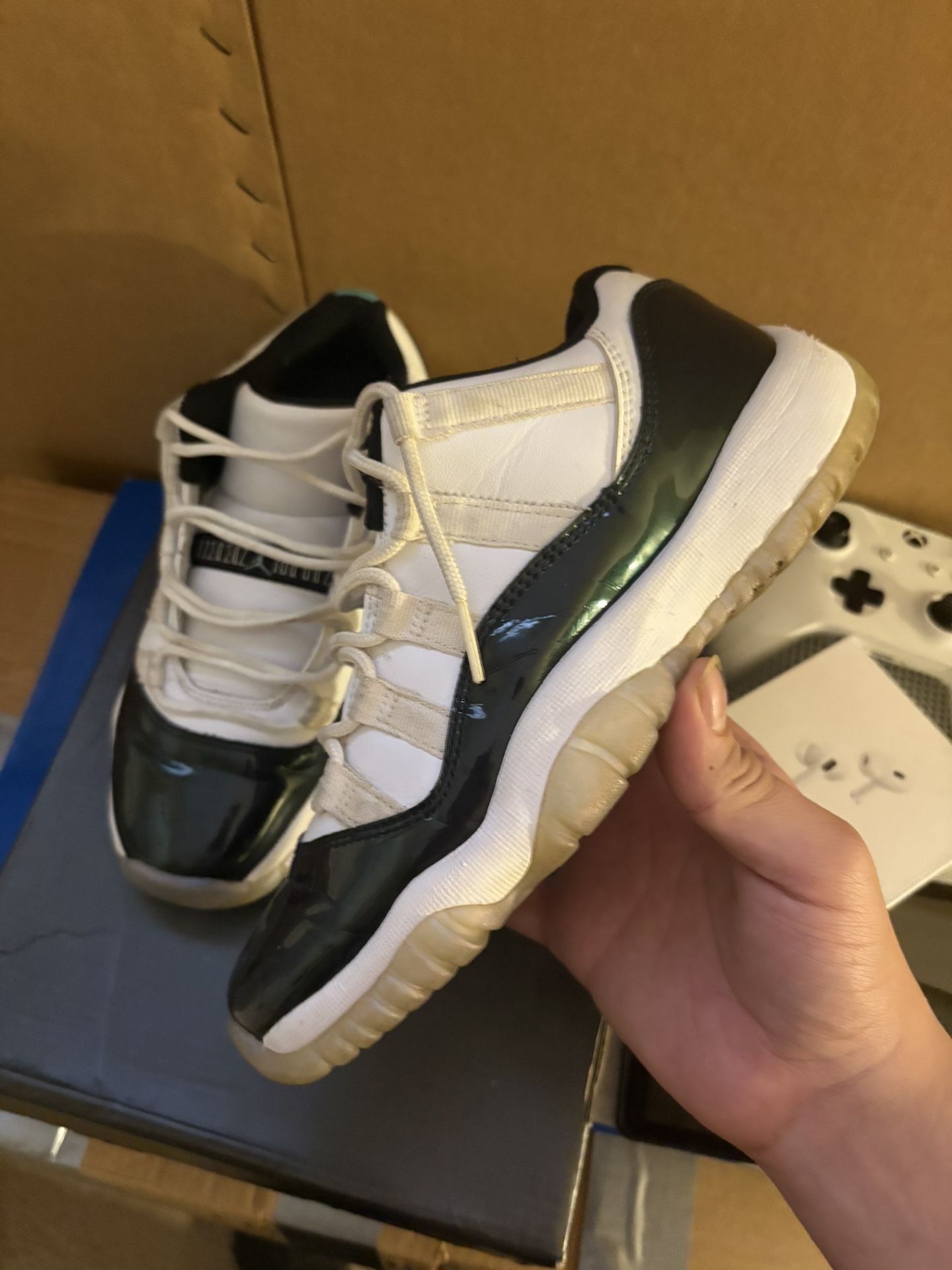 Jordan 11s