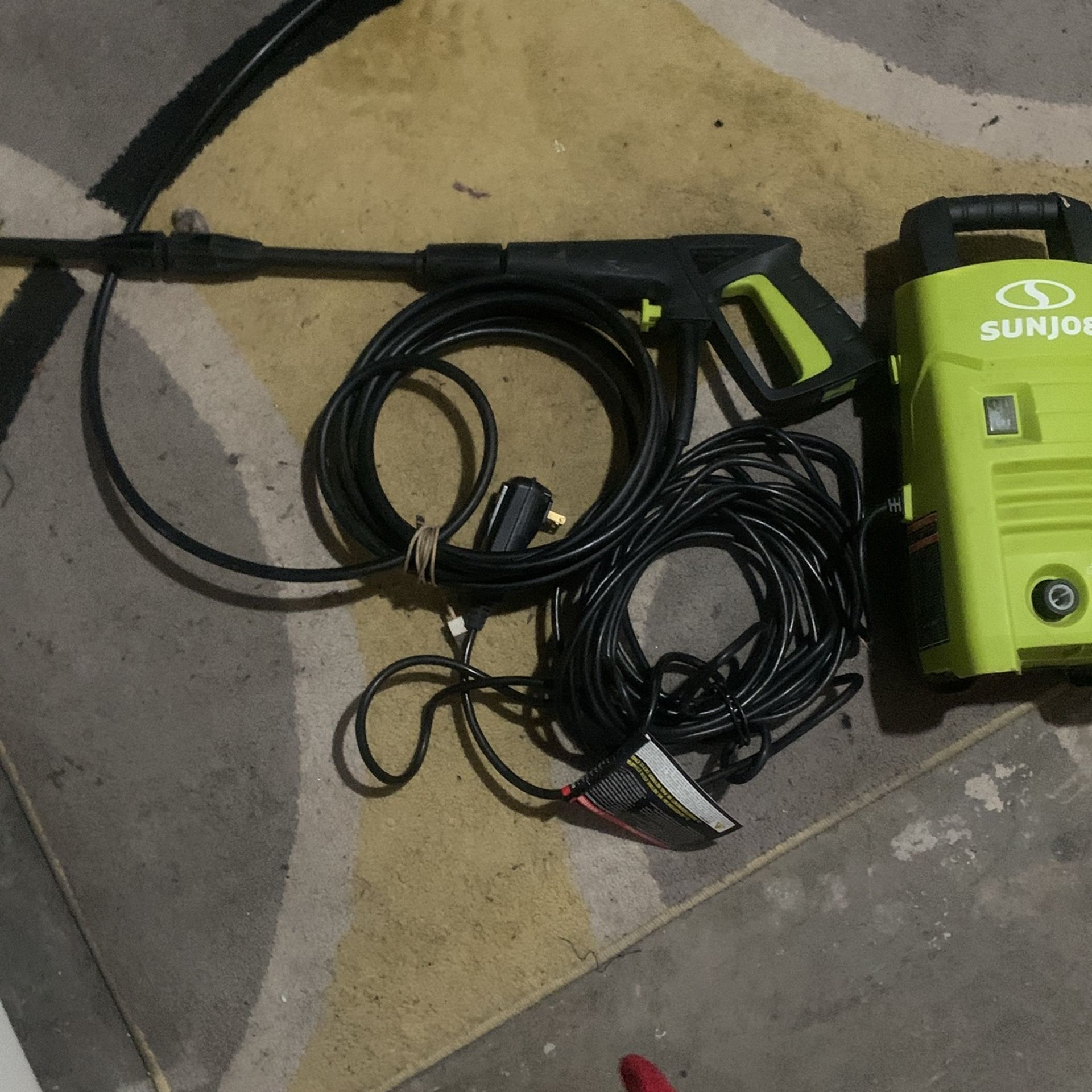 Barley Used Pressure Washer Wit Extindo Hose Only Used A Few Times