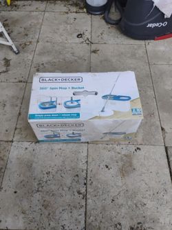 Black decker spin mop