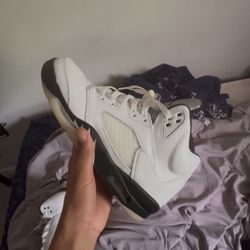 Jordan 5 Reverse Metallic