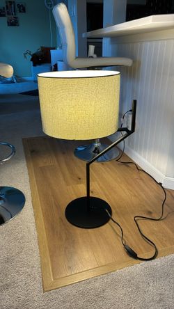 Black Table Lamp With Grey Shade