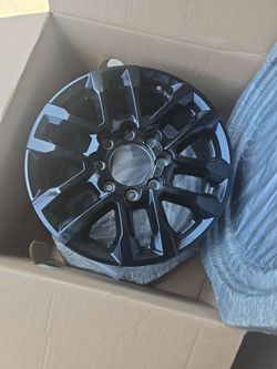 Wheel OEM GM 2500 wheel