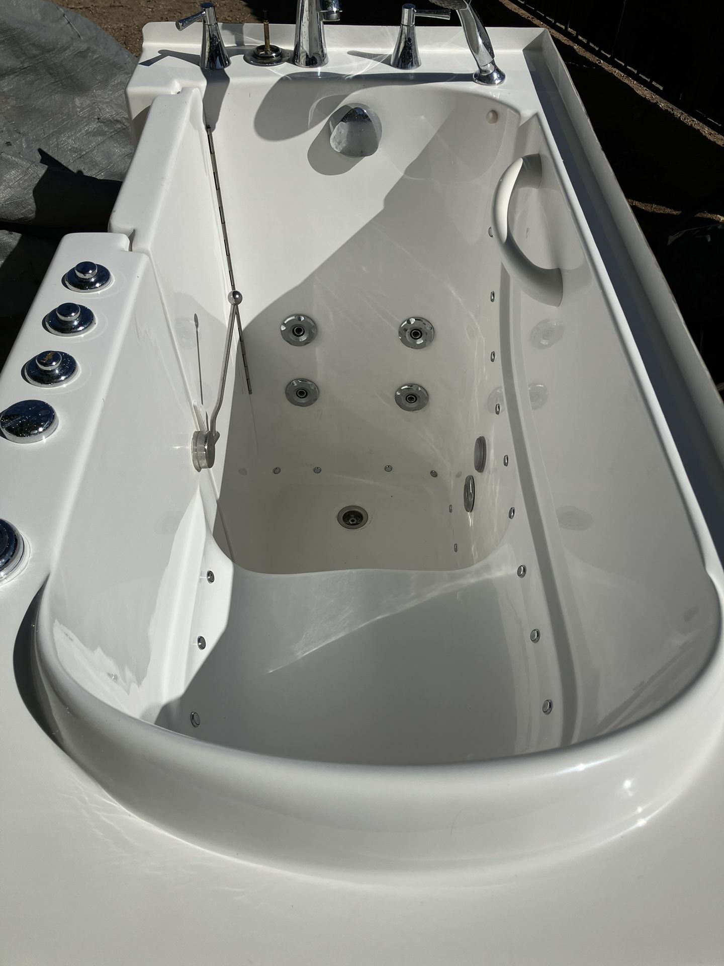 S W Corp Luxury Brands, Walk-In Tub