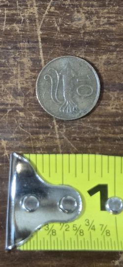 Vintage Icelandic 10 Aurar Coin 1981