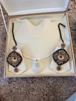 Black Beaded Kundan Earrings Set