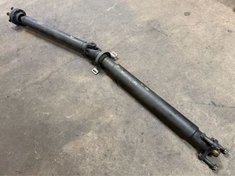 BMW E39 540i AUTOMATIC TRANSMISSION DRIVESHAFT