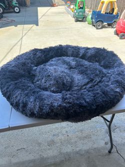Calming Faux Fur Pet Bed for cats and dogs-Brand New Grey • Size: XL(36 inches)