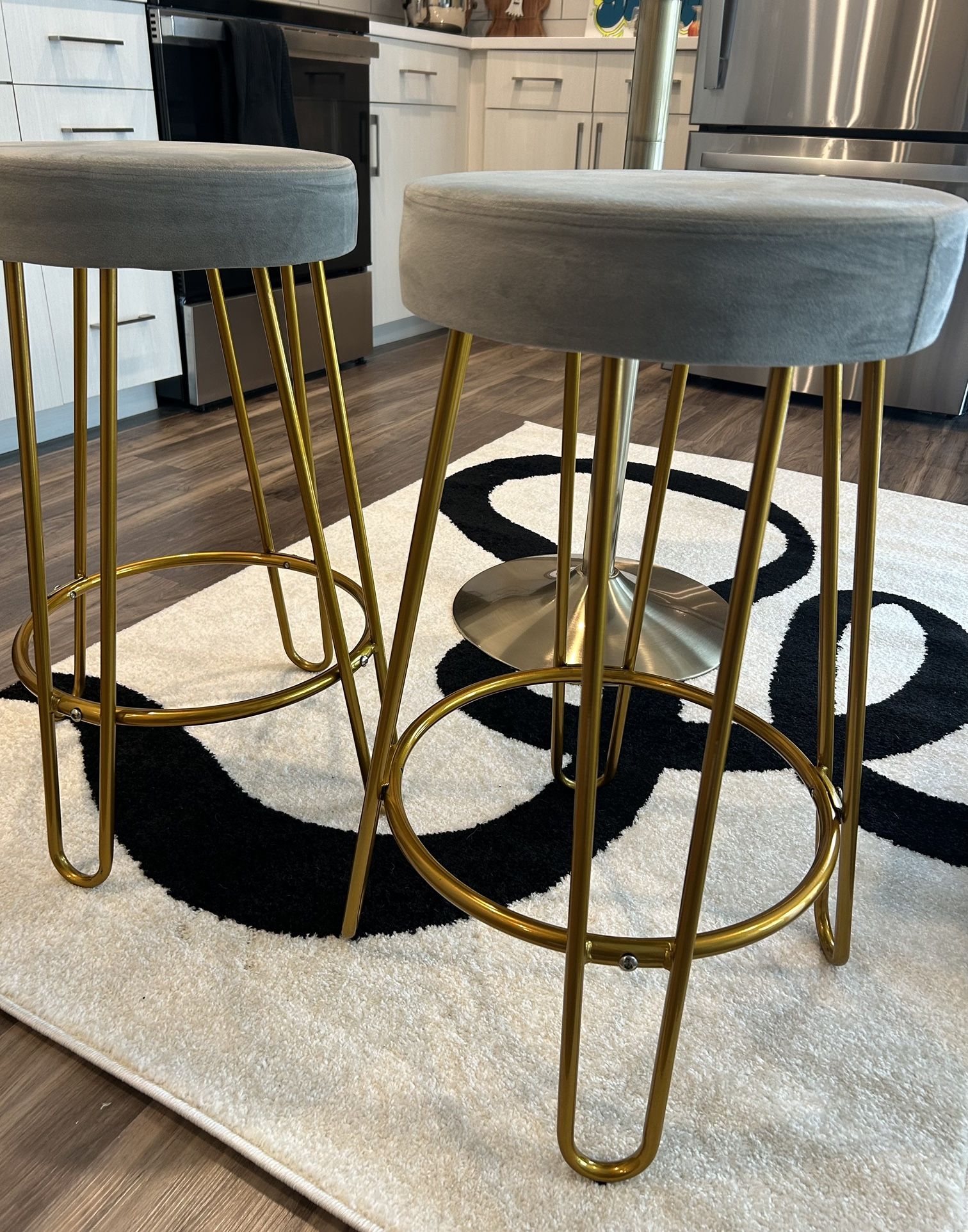 Counter Height Chairs