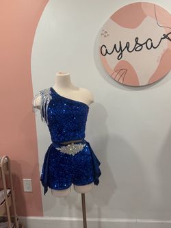 Quinceañera Surprise dance custom set