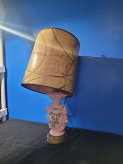 Vintage 29 inch Capodimonte Style Pink Ceramic Floral Table Lamp (untested)