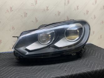 10-14 VOLKSWAGEN GOLF XENON H.I.D DRIVER HEADLIGHT