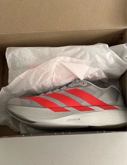 Adidas Evo SL Size 11 Men/12 Women